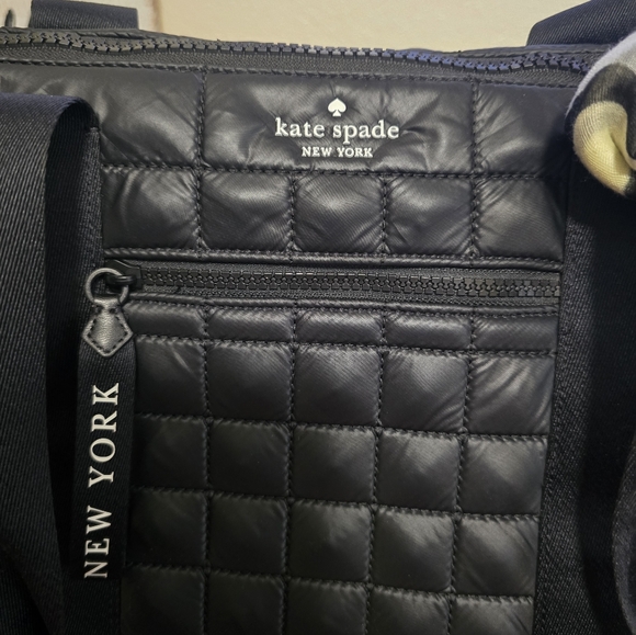 Kate Spade LARGE Black Quilted Tote with Scarf - Perfect Overnight/Travel Bag - Picture 2 of 10